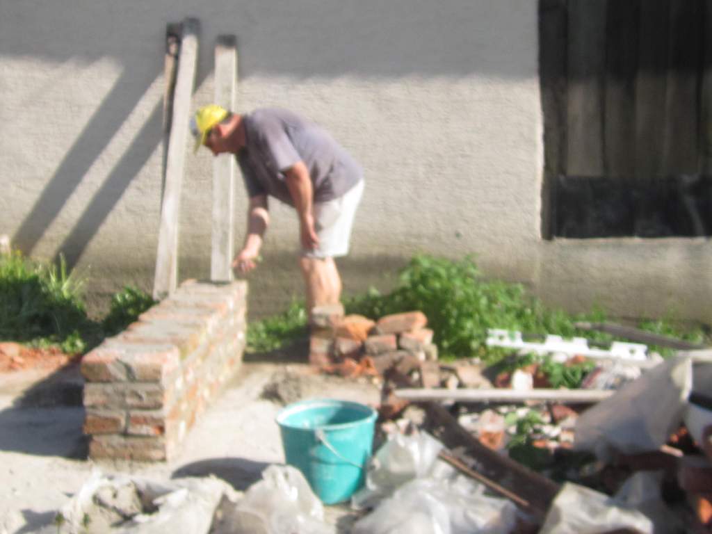 Uređenje izložbenog prostora za etno zbirku KUD-a "Zvirišče"